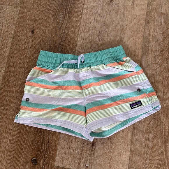 Girl’s Patagonia Costa Rica Baggies Shorts - Picture 1 of 4